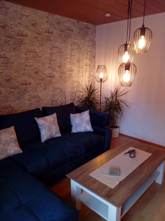 Ferienwohnung Jungbaer - Die Wohlfuehl-Adresse Im Stangenwald Sankt Ingbert Exterior foto